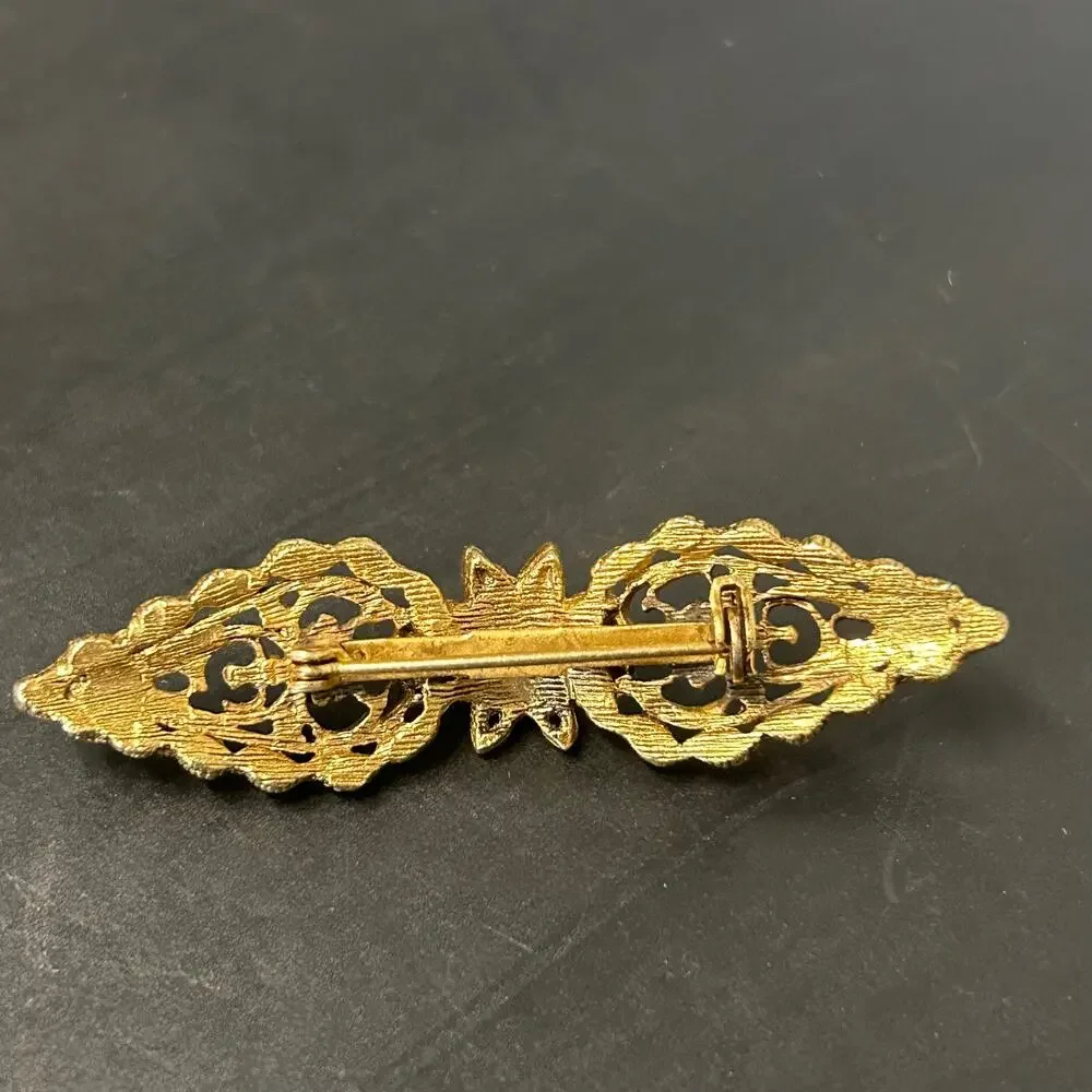 Vintage Art Deco Style‎ Gold Toned Filigree Brooch
